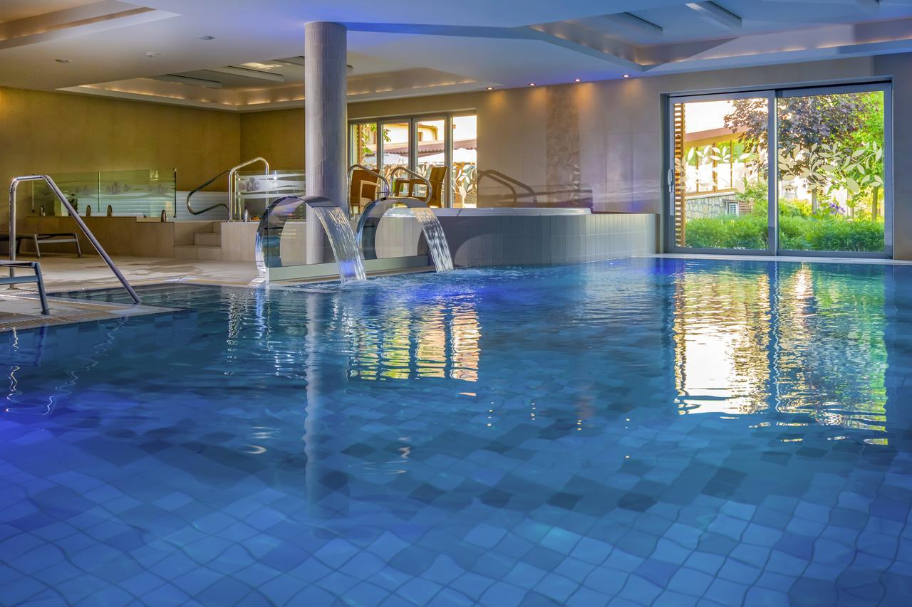 Betekints Wellness Hotel Veszprém Buitenkant foto