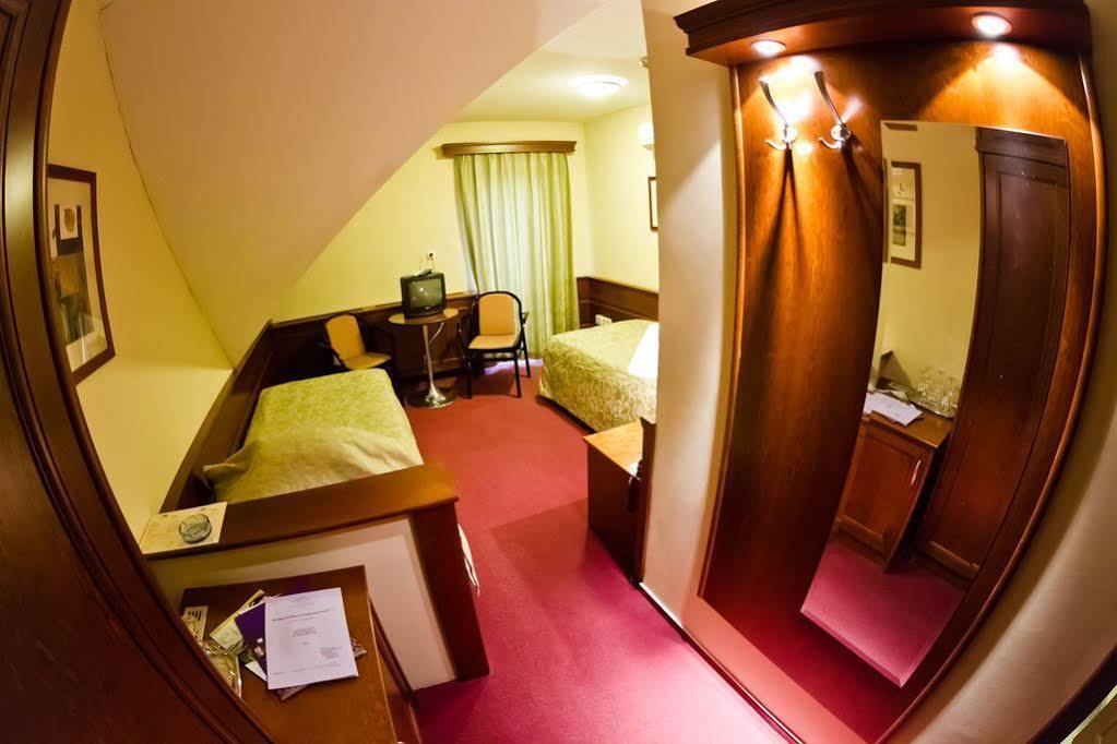 Betekints Wellness Hotel Veszprém Buitenkant foto